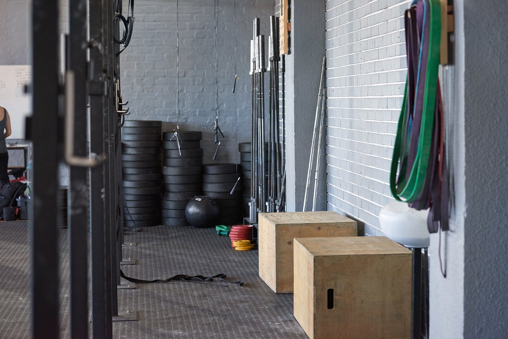 ACCESSORIES thebarbellrepublic